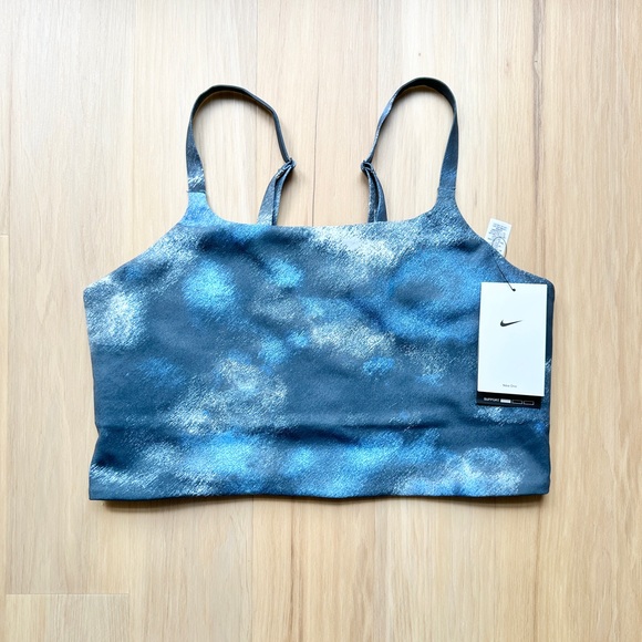 NWT Nike XL Light Support Sports Bra Lined Convertible Straps Tie Dye Longline - Picture 3 of 8